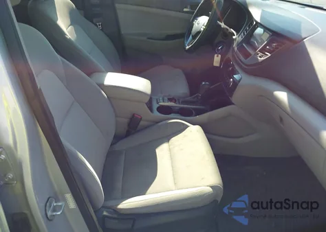 2017 Hyundai Tucson Se from USA, damaged, VIN KM8J3CA49HU273100